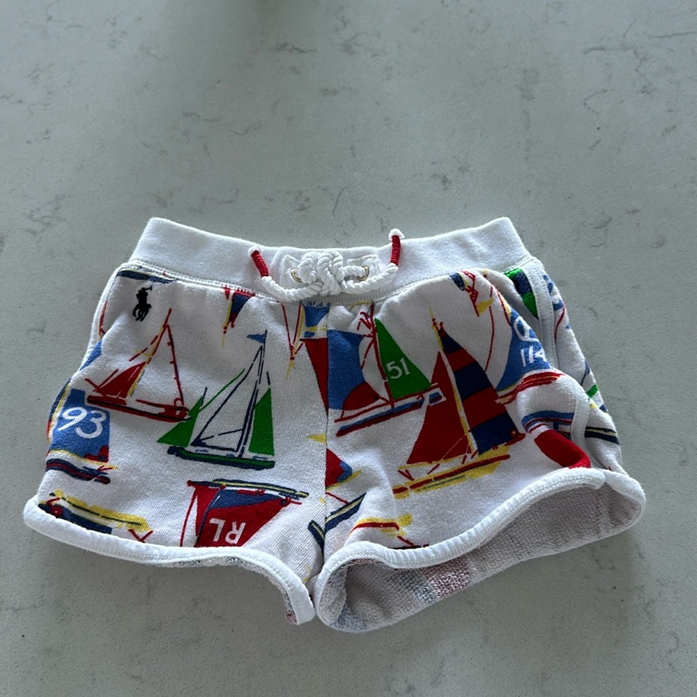 Polo Ralph Lauren 4/4T shorts